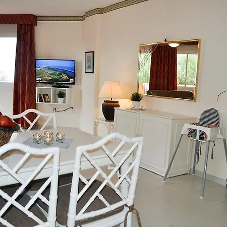 Casa Catherine 아파트